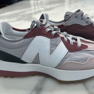 New New Balance 327 Pink /Gray